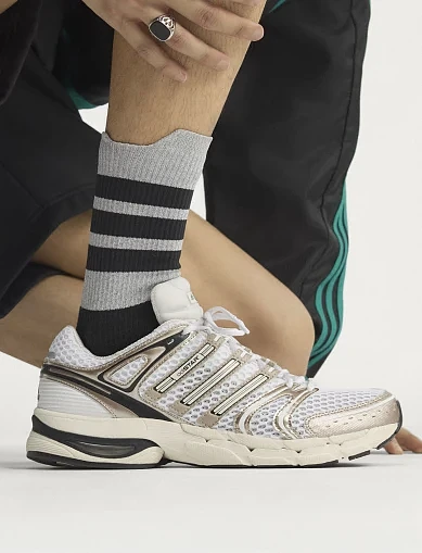 Кроссовки Adidas - фото 1 - Miraton