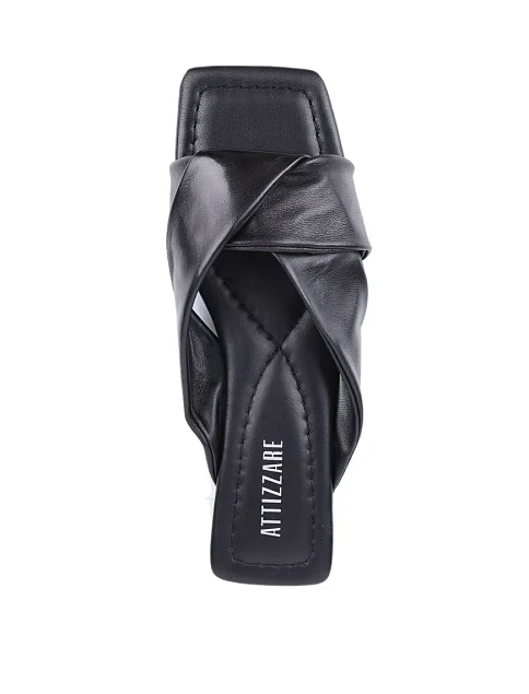 Женские шлепанцы Attizzare кожаные черные - фото 4 - Miraton