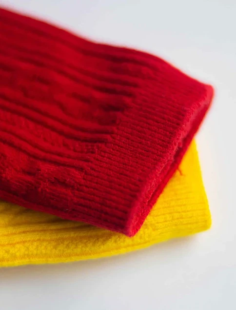 Женские высокие носки Legs коттон красные - фото 1 - Miraton