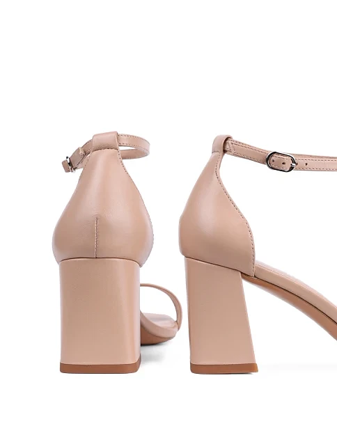 Женские босоножки Attizzare кожаные бежевые - фото 2 - Miraton