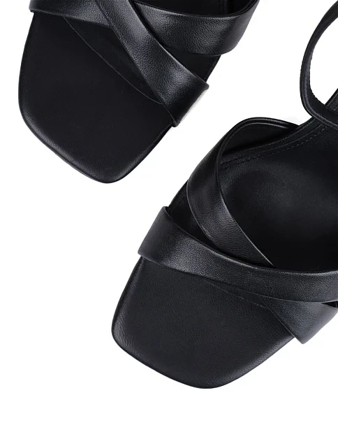 Женские босоножки Attizzare кожаные черные - фото 5 - Miraton