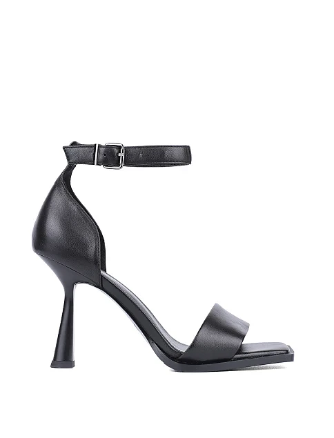 Женские босоножки MIRATON кожаные черные - фото 1 - Miraton