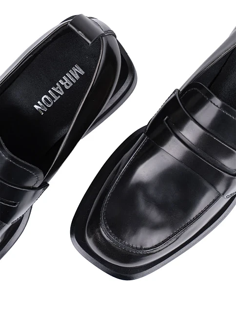 Женские туфли лоферы MIRATON кожаные черные - фото 5 - Miraton