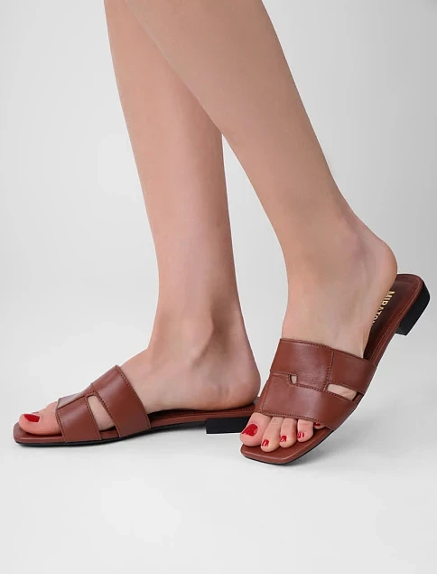 Женские шлепанцы MIRATON кожаные коричневые - фото 1 - Miraton