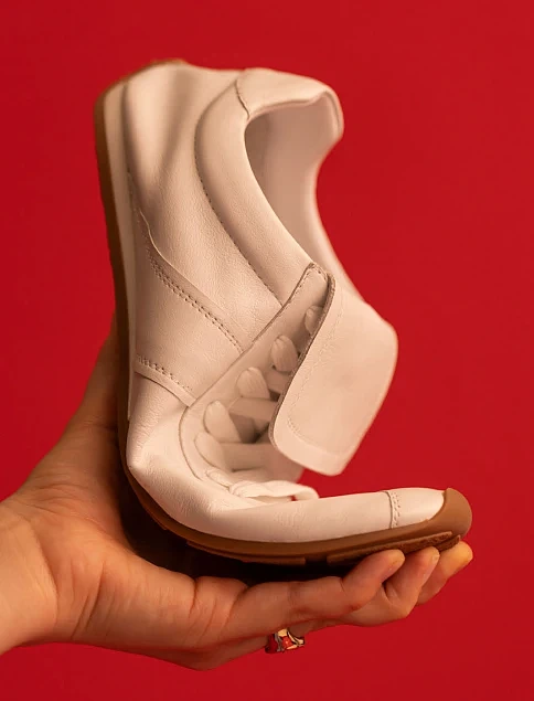 Жіночі кросівки MIRATON шкіряні білі - фото 7 - Miraton