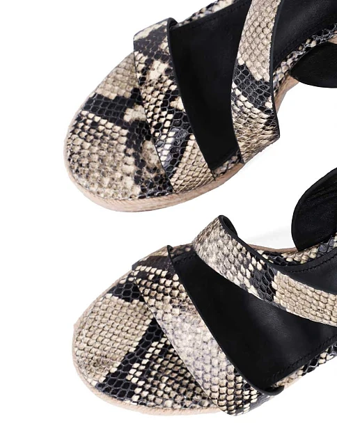 Женские босоножки MIRATON кожаные разноцветные - фото 5 - Miraton