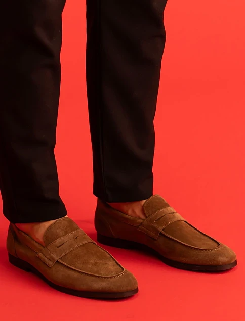 Мужские туфли лоферы Miguel Miratez замшевые бежевые - фото 1 - Miraton