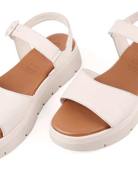 Жіночі сандалі Sekada шкіряні рисового кольору - фото 5 - Miraton