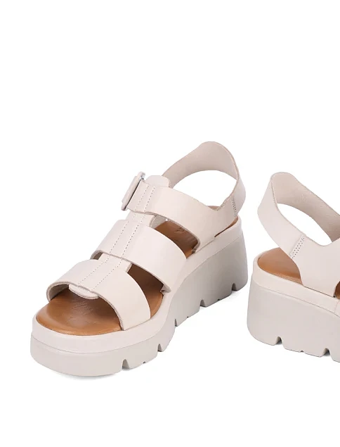 Женские босоножки Sekada кожаные рисового цвета - фото 2 - Miraton