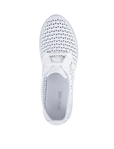 Жіночі туфлі Attizzare шкіряні білі - фото 5 - Miraton