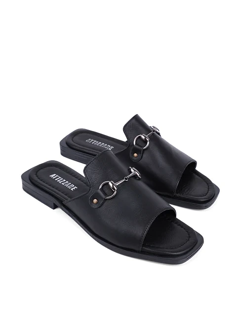 Женские шлепанцы Attizzare кожаные черные - фото 1 - Miraton