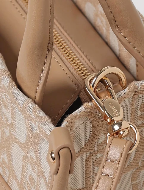 Женская сумка тоут LIU JO из экокожи бежевая - фото 6 - Miraton