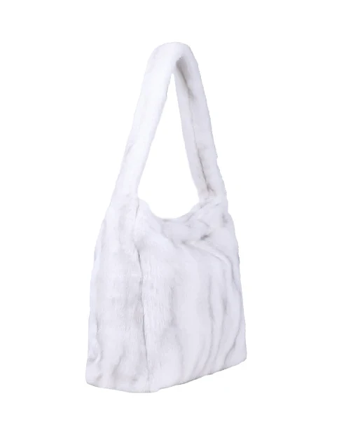 Женская сумка через плечо MIRATON из меха белая - фото 3 - Miraton