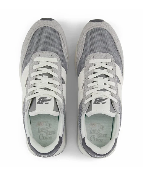 Женские кроссовки New Balance 370 замшевые серые - фото 4 - Miraton