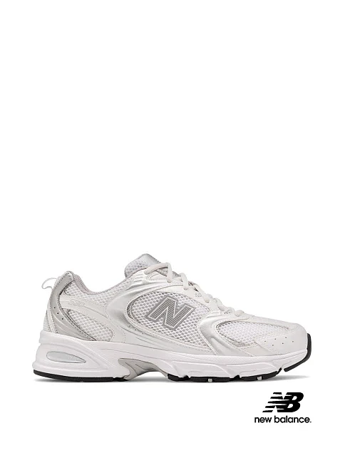 Женские кроссовки New Balance 530 тканевые серебряного цвета - фото 1 - Miraton