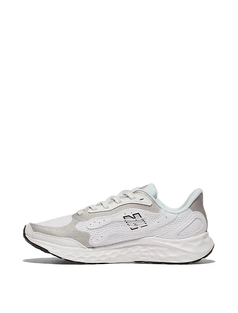 Женские кроссовки New Balance Arishi V4 Tiralux тканевые белые - фото 2 - Miraton