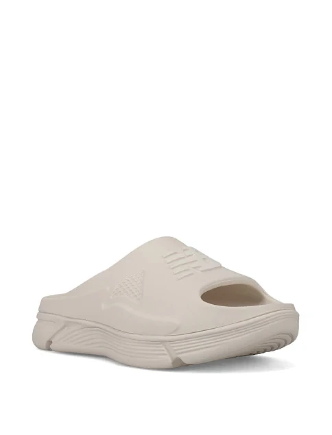 Женские шлепанцы New Balance Fuel Cell SL резиновые бежевые - фото 3 - Miraton