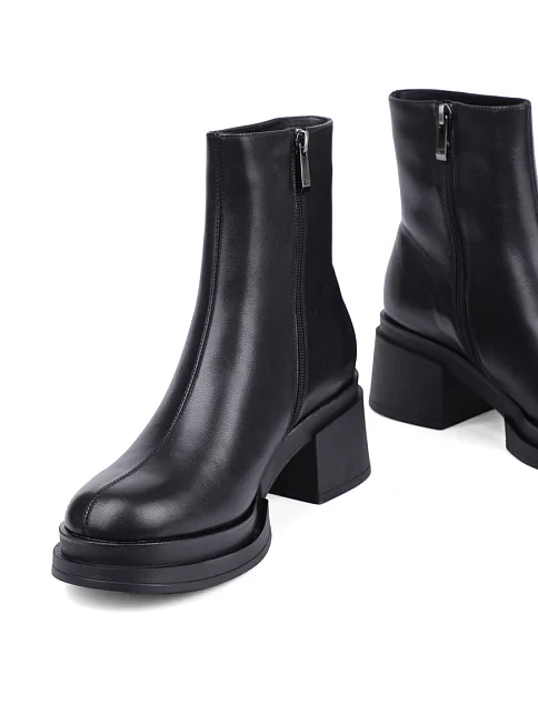 Жіночі черевики Attizzare шкіряні чорні - фото 2 - Miraton