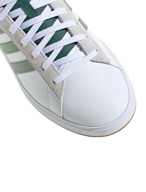 Мужские кеды Adidas Grand Court 2.0 из искусственной кожи белые - фото 8 - Miraton