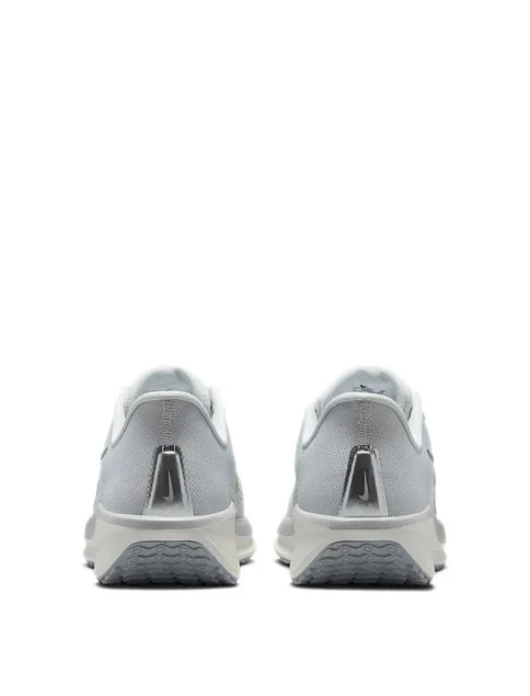 Женские кроссовки раннеры Nike QUEST 6 тканевые серые - фото 5 - Miraton