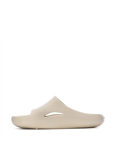 Жіночі шльопанці Crocs гумові бежеві - фото 2 - Miraton