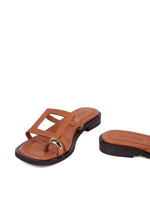 Женские шлепанцы Attizzare кожаные коричневые - фото 3 - Miraton