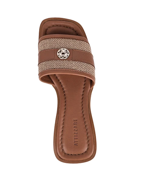 Женские шлепанцы Attizzare кожаные коричневые - фото 5 - Miraton