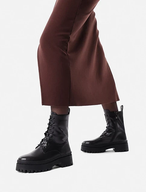 Женские ботинки Attizzare кожаные черные - фото 1 - Miraton