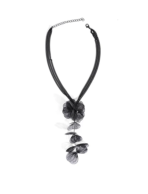 Ожерелье MIRATON с подвеской цветок черное - фото 1 - Miraton