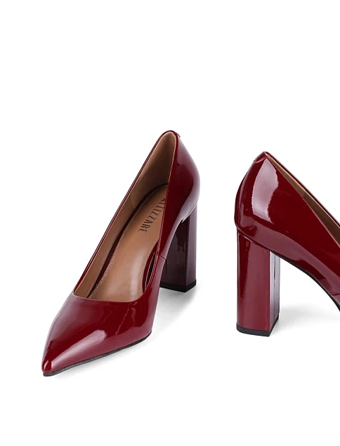 Женские туфли Attizzare лаковые бордовые - фото 2 - Miraton