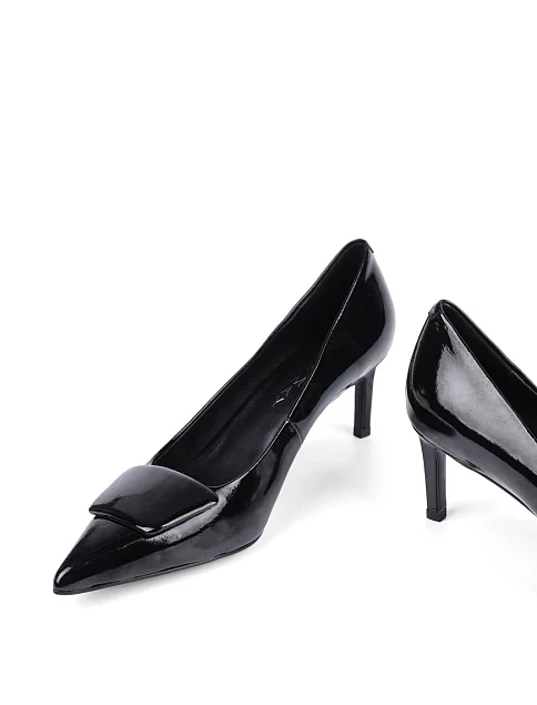 Женские туфли MiaMay лаковые черные - фото 2 - Miraton