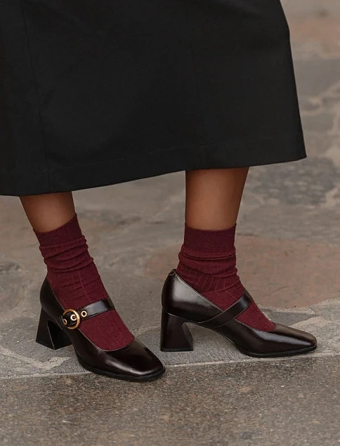 Женские туфли MIRATON кожаные бордовые - фото 2 - Miraton