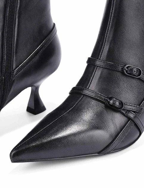 Женские ботинки MIRATON кожаные черные - фото 5 - Miraton