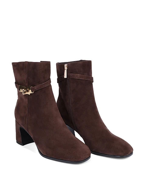 Женские ботинки Attizzare велюровые коричневые - фото 3 - Miraton