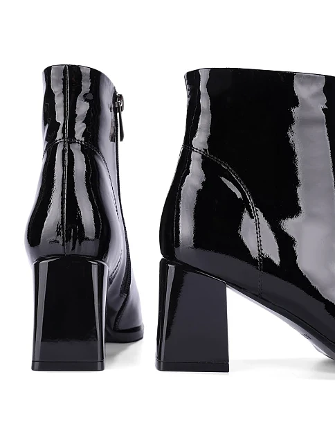 Женские ботинки Attizzare из наплака черные - фото 3 - Miraton