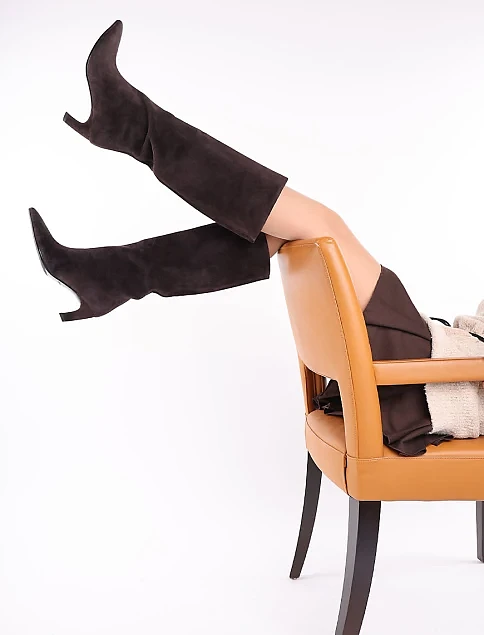 Женские сапоги MIRATON велюровые коричневые - фото 8 - Miraton