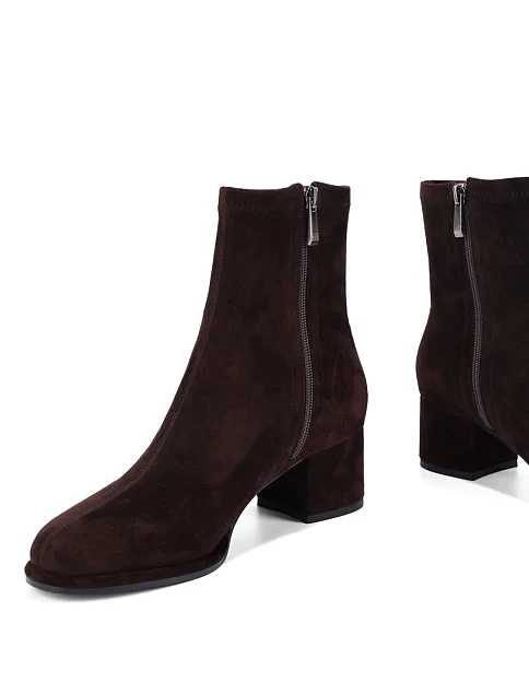 Женские ботинки Attizzare велюровые коричневые - фото 2 - Miraton