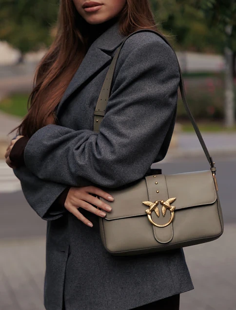 Женская сумка кросс-боди кожаная серая - фото 2 - Miraton