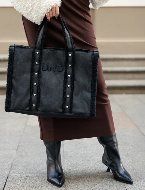 Жіноча сумка тоут LIU JO з екошкіри чорна - фото 2 - Miraton