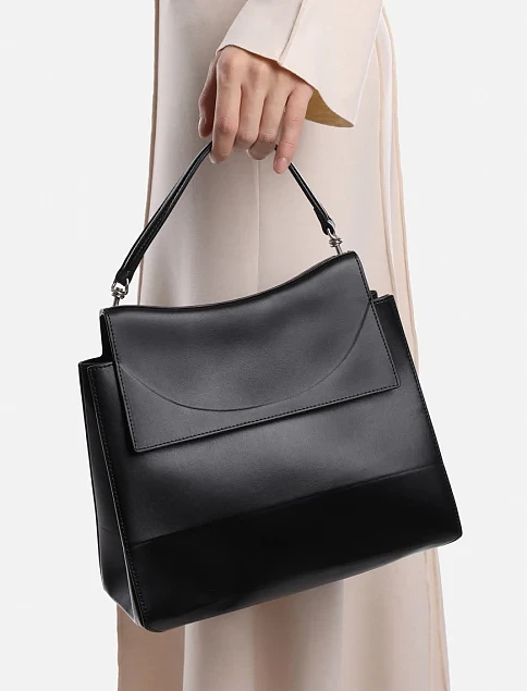 Женская сумка тоут кожаная черная - фото 1 - Miraton