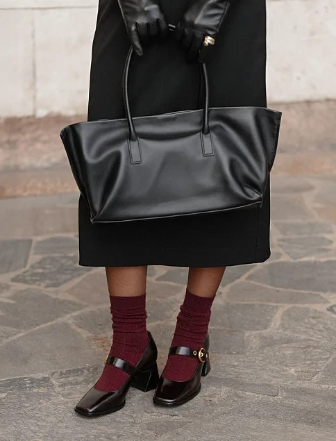 Жіноча сумка шкіряна чорна - фото 2 - Miraton