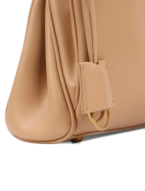 Женская сумка через плечо кожаная бежевая - фото 4 - Miraton