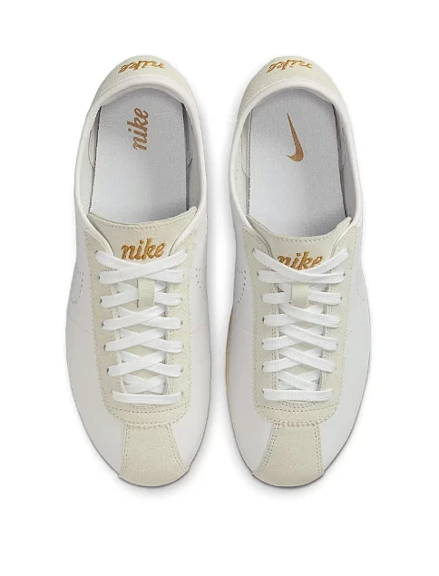 Женские кроссовки Nike Cortez кожаные бежевые - фото 3 - Miraton