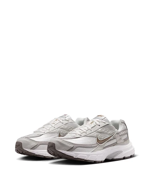 Женские кроссовки Nike Initiator Phantom кожаные бежевые - фото 3 - Miraton