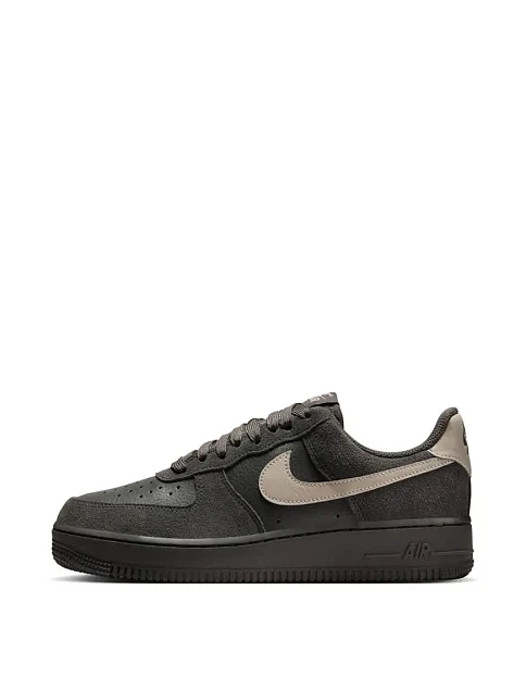 Женские кеды Nike AIR FORCE 1 кожаные темно-серые - фото 2 - Miraton