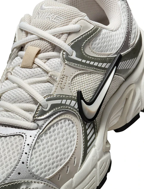 Женские кроссовки Nike V5 Rnr текстильные бежевые - фото 7 - Miraton