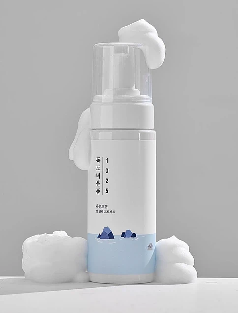 Очищуюча пінка для проблемної шкіри ROUND LAB 1025 Dokdo Bubble Foam, 150 ml - фото 2 - Miraton