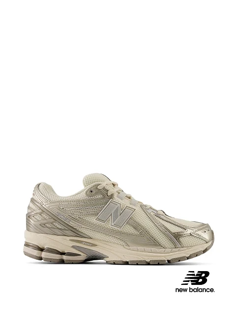 Женские кроссовки New Balance 1906 из экокожи серебряного цвета - фото 1 - Miraton