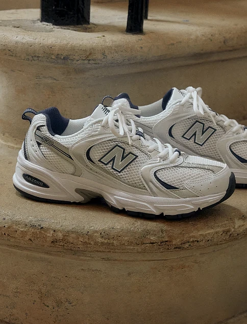 Мужские кроссовки New Balance 530 тканевые серые - фото 5 - Miraton