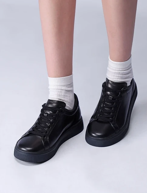 Женские кеды кожаные черные - фото 7 - Miraton